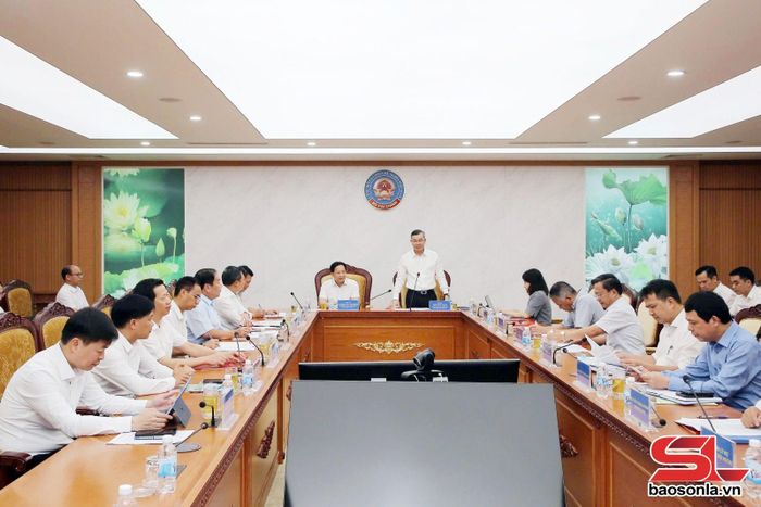 Bộ trưởng Bộ Tài chính làm việc với Thường trực Tỉnh ủy Sơn La.