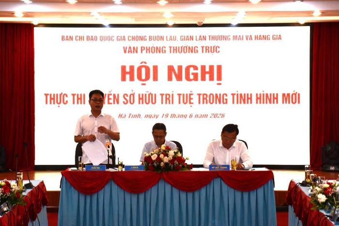  .Phó Chánh Văn phòng Thường trực BCĐ 389 Quốc gia Đỗ Hồng Trung kết luận hội nghị. 