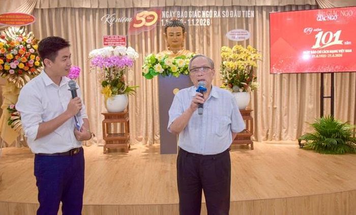 Nhà nghiên cứu Đào Nguyên tại buổi gặp mặt