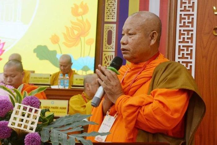 Hòa thượng Tăng Sa Vong thông qua Nội quy Đại hội