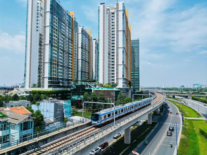 Metro số 1 Bến Thành - Suối Tiên mở đầu cho giai đoạn phát triển giao thông công cộng khối lượng lớn của TP.HCM.