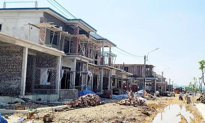 Công tác quản lý đô thị và trật tự xây dựng từng bước đi vào nền nếp góp phần nâng cao hiệu quả đầu tư xây dựng, đảm bảo đầu tư xây dựng đúng quy hoạch, kế hoạch và tuân thủ các quy chuẩn, tiêu chuẩn kỹ thuật hiện hành.