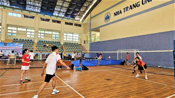 Nội dung thi đấu cầu lông cặp đôi nam nữ tại Hội thao.