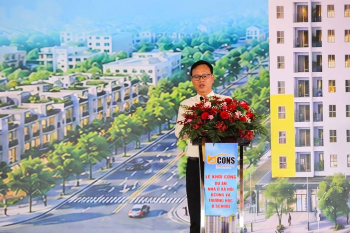 Chủ tịch Hội đồng quản trị Tập đoàn Bcons Lê Như Thạch phát biểu tại buổi khởi công