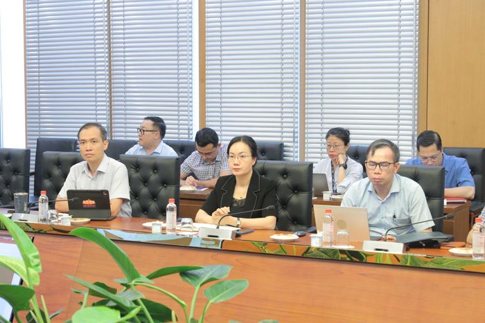 Các đại biểu dự cuộc làm việc