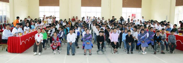 Các đại biểu tham dự chương trình