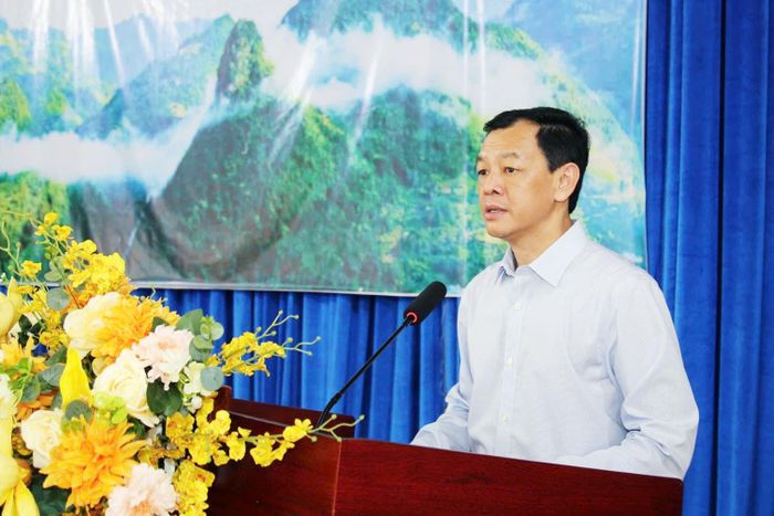 Thứ trưởng Bộ Y tế Nguyễn Tri Thức phát biểu tại chương trình