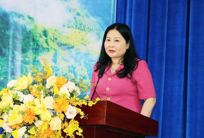 Phó Chủ tịch UBND tỉnh Lào Cai Vũ Thị Hiền Hạnh phát biểu tại chương trình