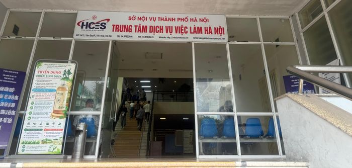 Trung tâm Dịch vụ việc làm Hà Nội nơi kết nối cung cầu lao động hiệu quả. Ảnh VLHN