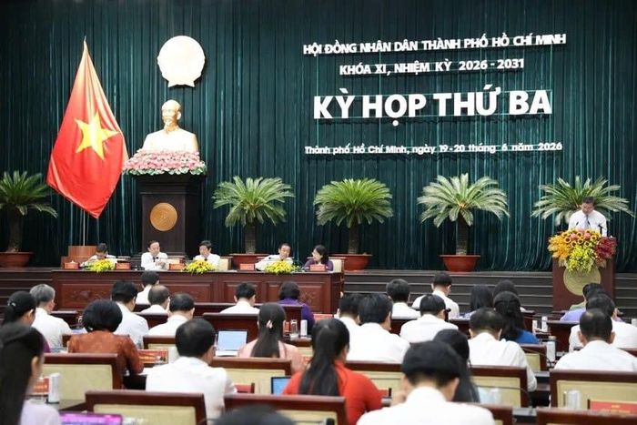 Quang cảnh kỳ họp