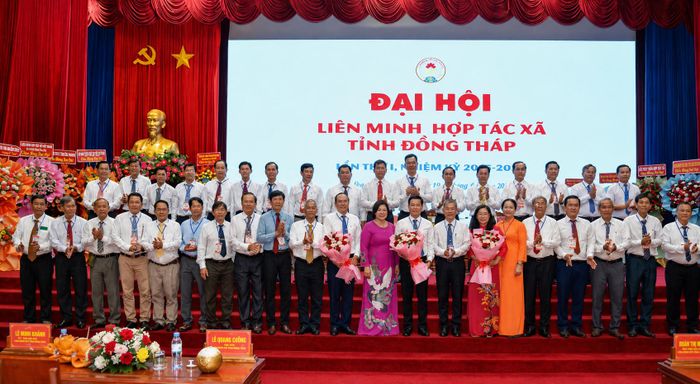 Ra mắt Ban Chấp hành Liên minh HTX tỉnh nhiệm kỳ 2025-2030 gồm 45 ủy viên.