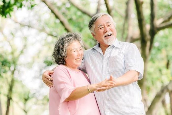 Không can thiệp quá sâu vào cuộc sống của con