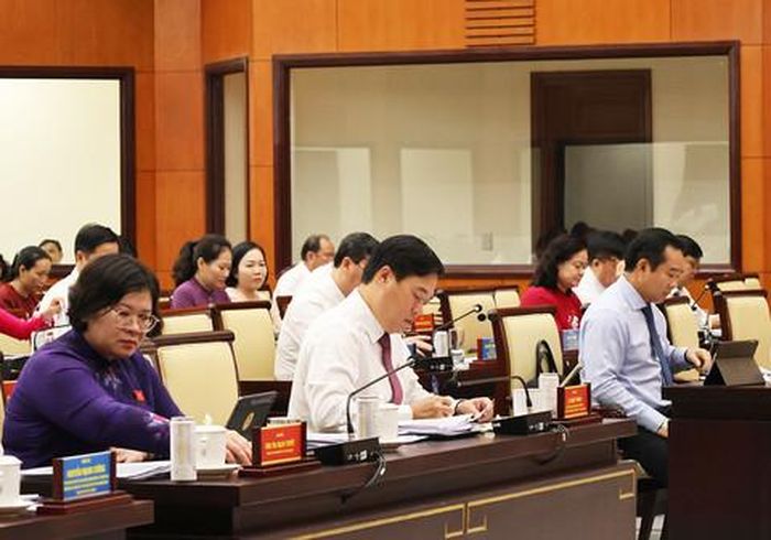 Các đại biểu tham dự kỳ họp