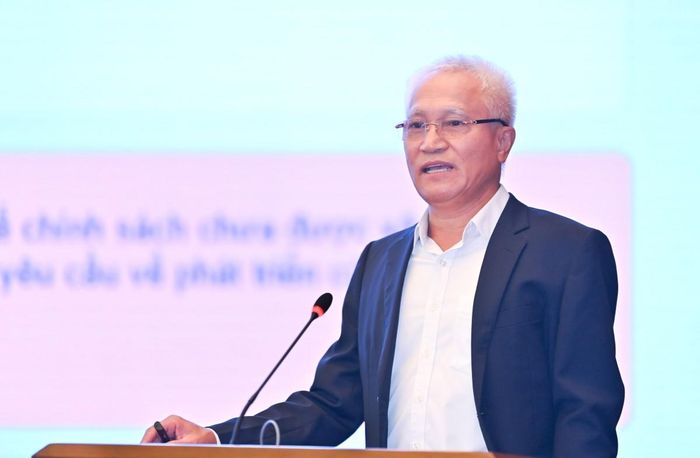PGS.TS. Nguyễn Chỉ Sáng, Chủ tịch Hiệp hội Doanh nghiệp cơ khí Việt Nam phát biểu tại hội thảo.