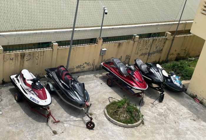Đội Cảnh sát đường thủy từng tạm giữ, xử phạt hơn 70 triệu đồng 5 cá nhân điều khiển mô tô nước trái phép.