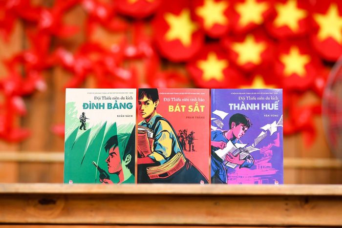 Bộ ba tác phẩm văn học về ba đội thiếu niên anh hùng trong kháng chiến - Ảnh: K.Đ