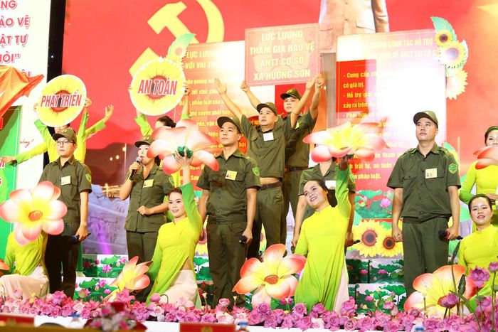 Đây là dịp để các thành viên thể hiện bản lĩnh, kỹ năng nghiệp vụ, khả năng tuyên truyền, vận động quần chúng cũng như năng lực phối hợp với lực lượng Công an trong giải quyết các tình huống phát sinh tại cơ sở.