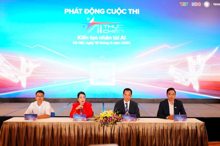 Ban tổ chức thông tin về cuộc thi "AI Thực chiến" 2026. Ảnh: VTV