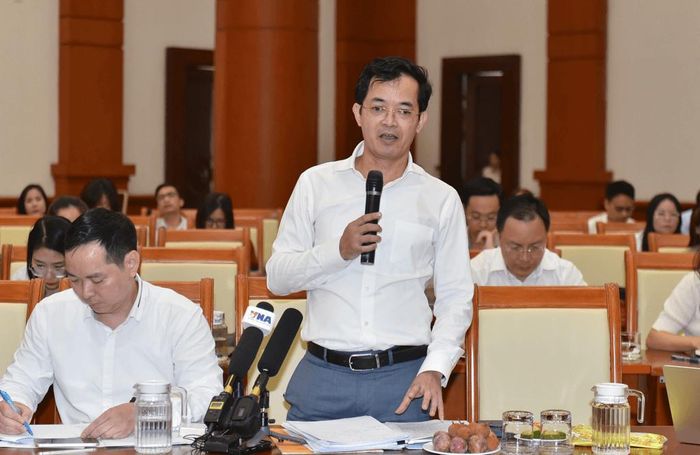 Phó Cục trưởng Cục Quản lý, giám sát chính sách thuế, phí và lệ phí (Bộ Tài chính) Trương Bá Tuấn. Ảnh: HP