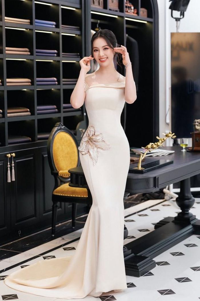 Gia đình luôn là ưu tiên hàng đầu của Thụy Vân. Dù lịch trình bận rộn, cô vẫn cố gắng dành thời gian chăm sóc con cái và vun vén tổ ấm. Nữ BTV từng chia sẻ rằng cô thường thức dậy từ rất sớm để chuẩn bị cho gia đình và đưa con đi học trước khi đến cơ quan.