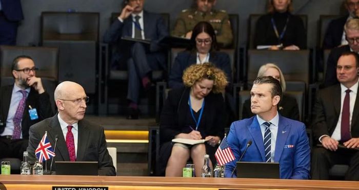 "NATO 3.0 là việc các quốc gia cần quay trở lại là một liên minh quân sự thực sự, sở hữu năng lực quân sự đủ mạnh để răn đe ngay tại châu Âu và dẫn dắt nhiệm vụ phòng thủ thông thường của lục địa", ông nói.