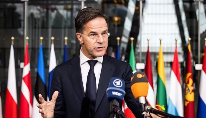 Tuy nhiên, Tổng thư ký NATO Mark Rutte cho rằng liên minh đang bước vào giai đoạn chuyển đổi tất yếu.