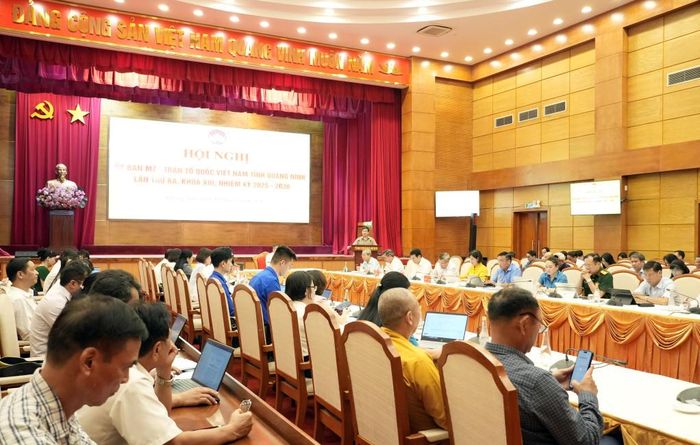 Quang cảnh hội nghị.