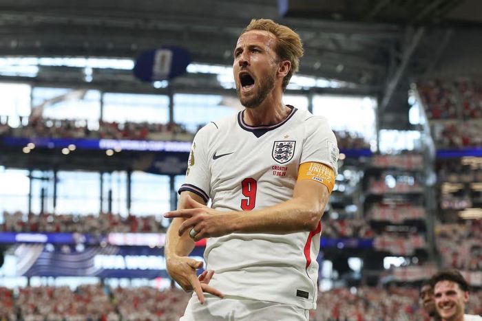 Harry Kane cũng lập cú đúp cho tuyển Anh. ẢNH: MIRROR/GETTY