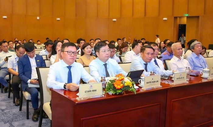 Các đại biểu tham dự Diễn đàn