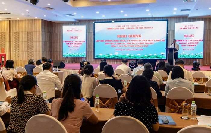Lớp bồi dưỡng kiến thức, kỹ năng về văn hóa công sở, đạo đức công vụ và đạo đức nghề nghiệp năm 2026 do Trường Cán bộ quản lý Văn hóa, Thể thao và Du lịch tổ chức