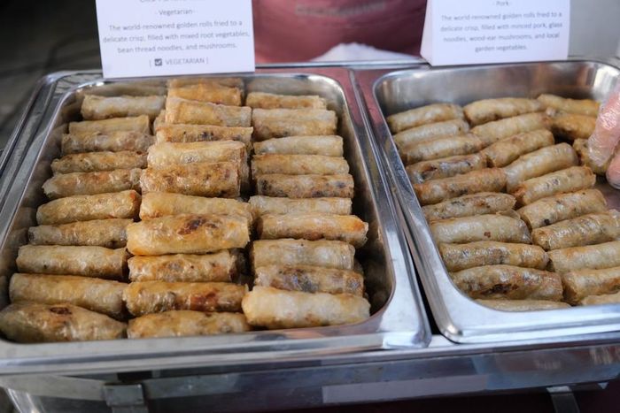Món nem rán có đủ sự lựa chọn nhân chay, nhân mặn