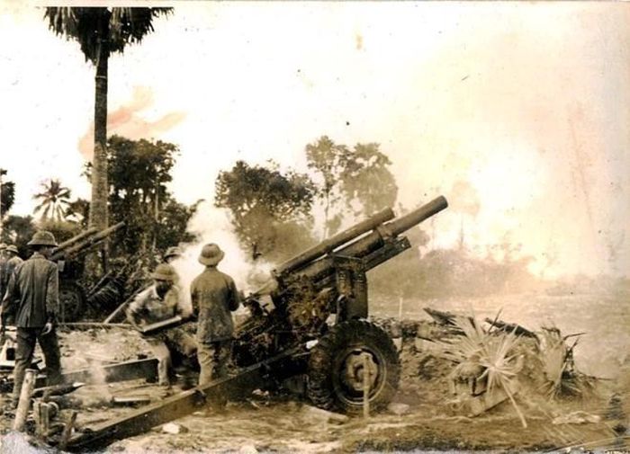 Pháo binh của ta bảo vệ biên giới Tây Nam tháng 9/1977. Ảnh: Vũ Xuân Bân