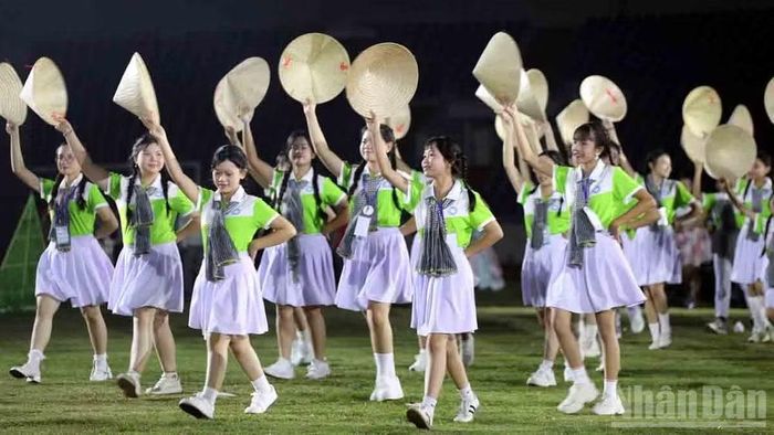 Hình ảnh vui tươi của thiếu nhi Việt Nam tại khai mạc Festival thiếu nhi toàn quốc lần thứ nhất - năm 2026.