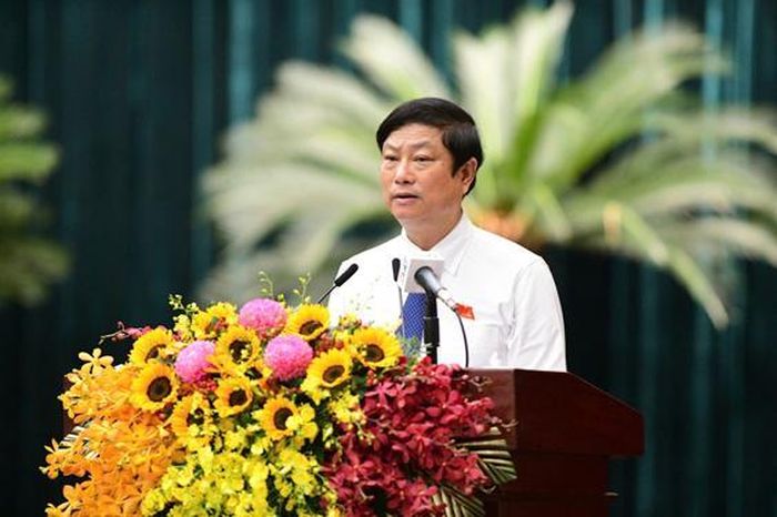 Chủ tịch HĐND TP HCM Võ Văn Minh phát biểu tại kỳ họp