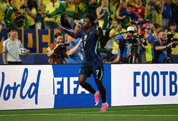  Vinicius là cầu thủ Brazil để lại nhiều dấu ấn nhất kể từ đầu giải 