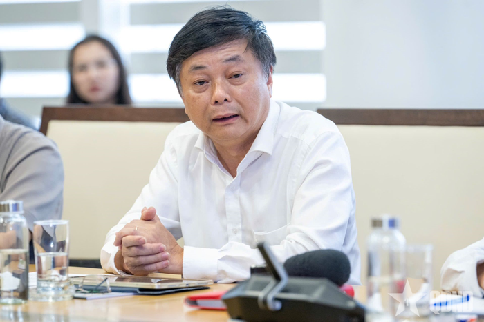 PGS, TS Phạm Minh Sơn phát biểu.