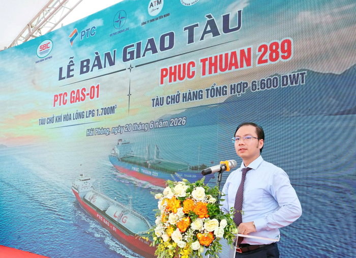  Ông Trần Mạnh Hà, Tổng giám đốc Tổng công ty Công nghiệp tàu thủy (SBIC) phát biểu tại buổi lễ.