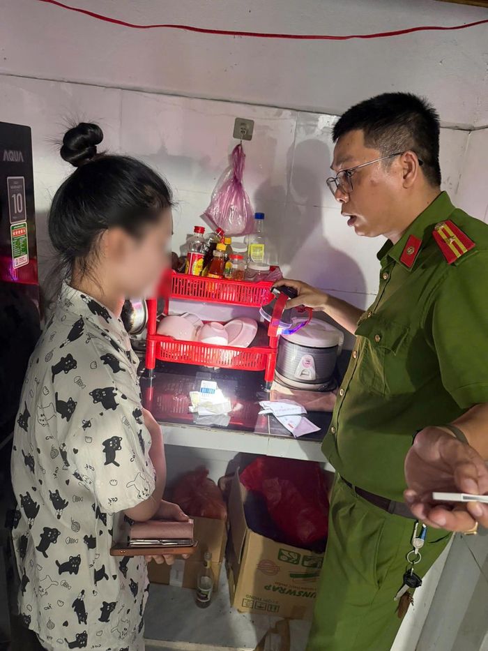 Truy xét các đối tượng.