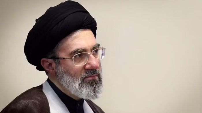 Lãnh tụ tối cao Ayatollah Seyed Mojtaba Khamenei