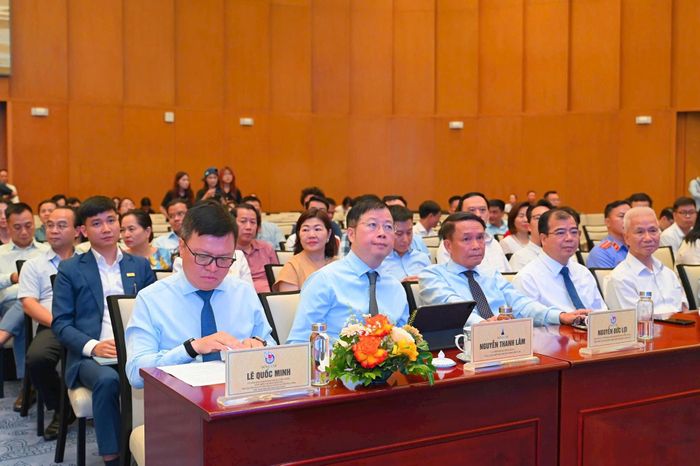 Các đại biểu tham dự bế mạc Diễn đàn Báo chí toàn quốc 2026. (Ảnh: TV)
