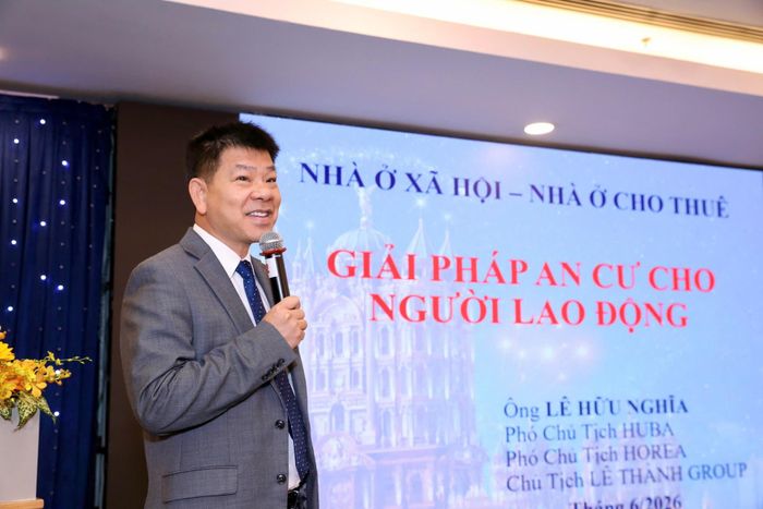 ông Lê Hữu Nghĩa - Phó chủ tịch HUBA chia sẻ tại chương trình