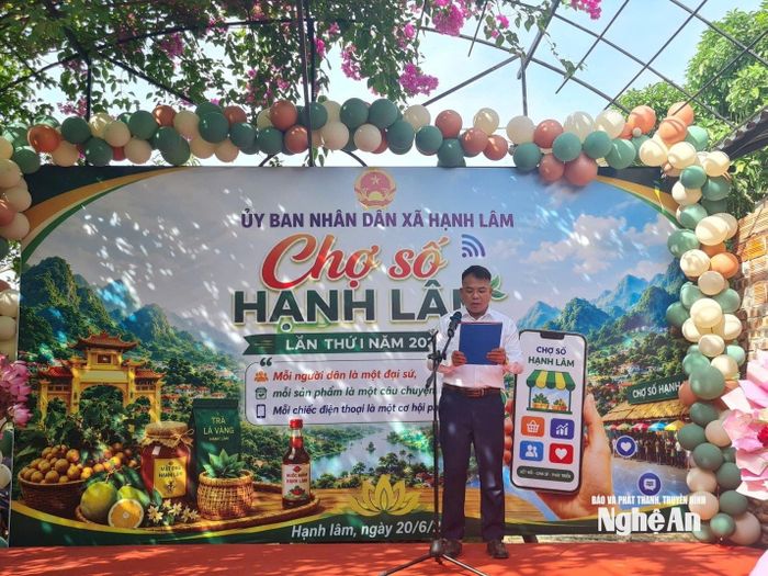 Lãnh đạo UBND xã Hạnh Lâm nhấn mạnh, chuyển đổi số không chỉ là ứng dụng công nghệ mà còn là thay đổi tư duy phát triển kinh tế ở nông thôn.