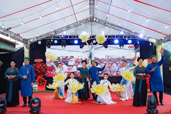 Chương trình nghệ thuật chào mừng lễ kỷ niệm