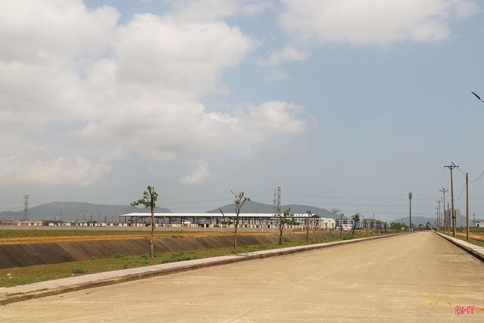 Dự án xây dựng hệ thống cung cấp khí LPG, LNG cho Khu công nghiệp Phú Vinh đã bị chấm dứt hoạt động.