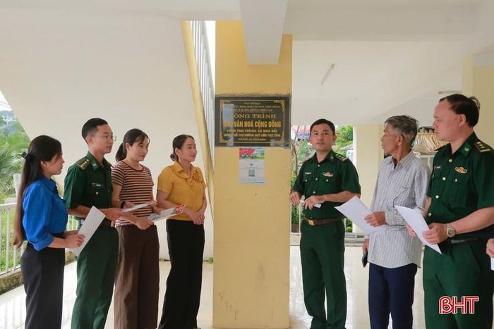 “Hòm thư điện tử tiếp nhận tin báo, tố giác tội phạm” đã được triển khai tại 100% trụ sở các thôn ở xã biên giới Hương Bình