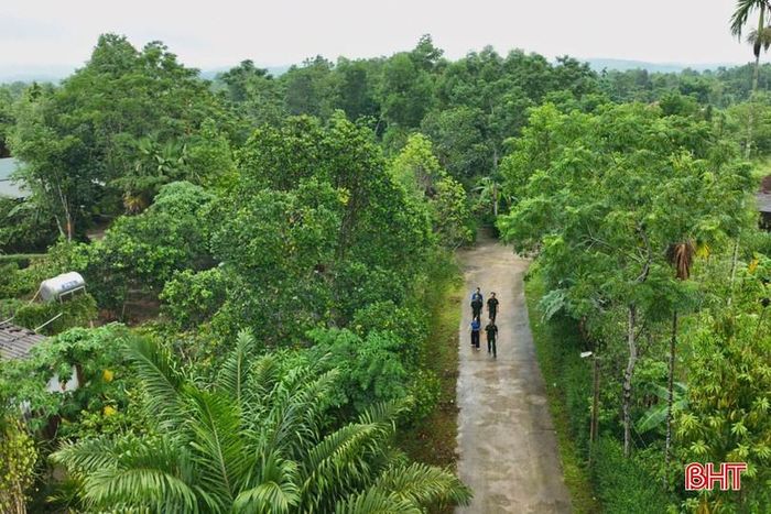 Mô hình “BĐBP đồng hành chuyển đổi số nơi biên giới” ra đời còn thể hiện tinh thần chủ động, trách nhiệm của người lính quân hàm xanh trên khắp nẻo biên cương.