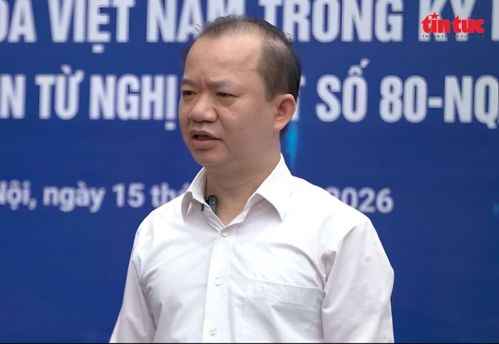 PGS.TS Bùi Hoài Sơn, Ủy viên chuyên trách Ủy ban Văn hóa và Xã hội của Quốc hội.