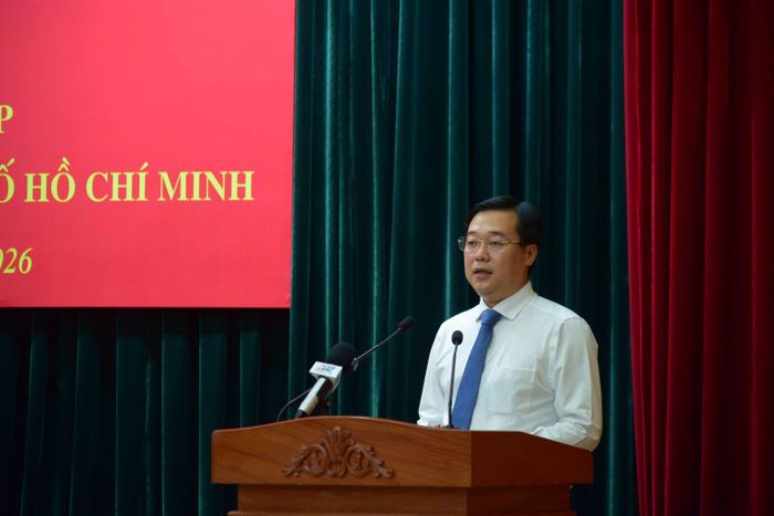 Ông Lê Quốc Phong, Phó bí thư Thường trực Thành ủy Thành phố Hồ Chí Minh phát biểu tại Hội nghị.