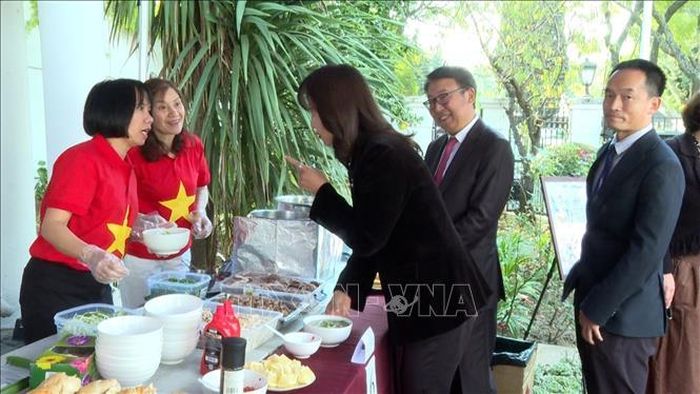 Món phở luôn được bạn bè quốc tế yêu thích. Ảnh: Hồng Minh/TTXVN