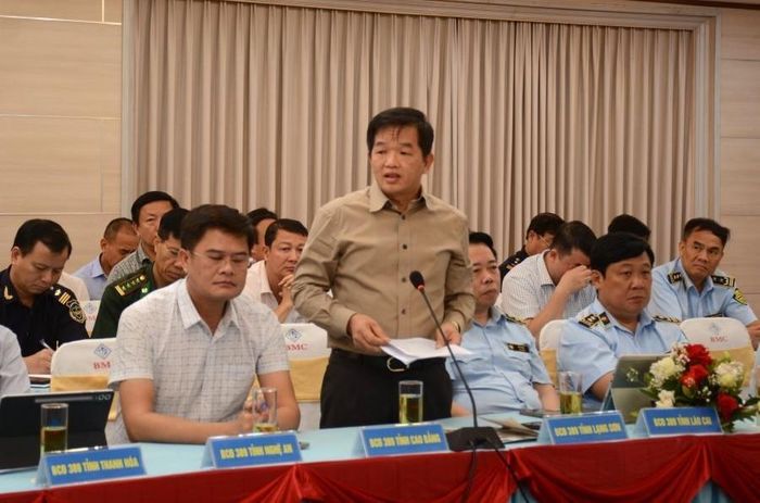Đại diện Ban Chỉ đạo 389 tỉnh Lạng Sơn tham luận tại Hội nghị.